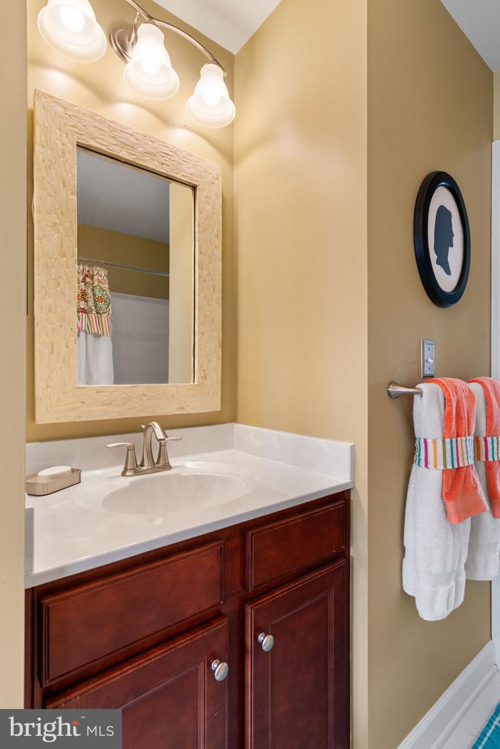 34 BELLA VISTA CT, STAFFORD, Virginia 22554, 5 Bedrooms Bedrooms, ,4 BathroomsBathrooms,Residential,For sale,34 BELLA VISTA CT,VAST2046372 MLS # VAST2046372