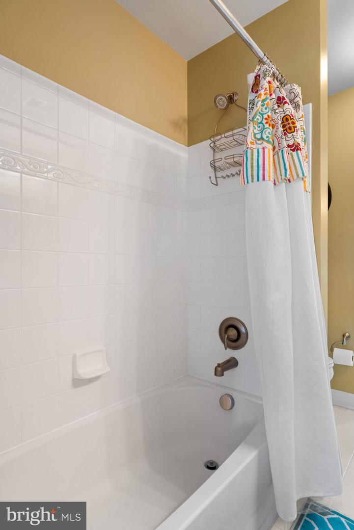 34 BELLA VISTA CT, STAFFORD, Virginia 22554, 5 Bedrooms Bedrooms, ,4 BathroomsBathrooms,Residential,For sale,34 BELLA VISTA CT,VAST2046372 MLS # VAST2046372