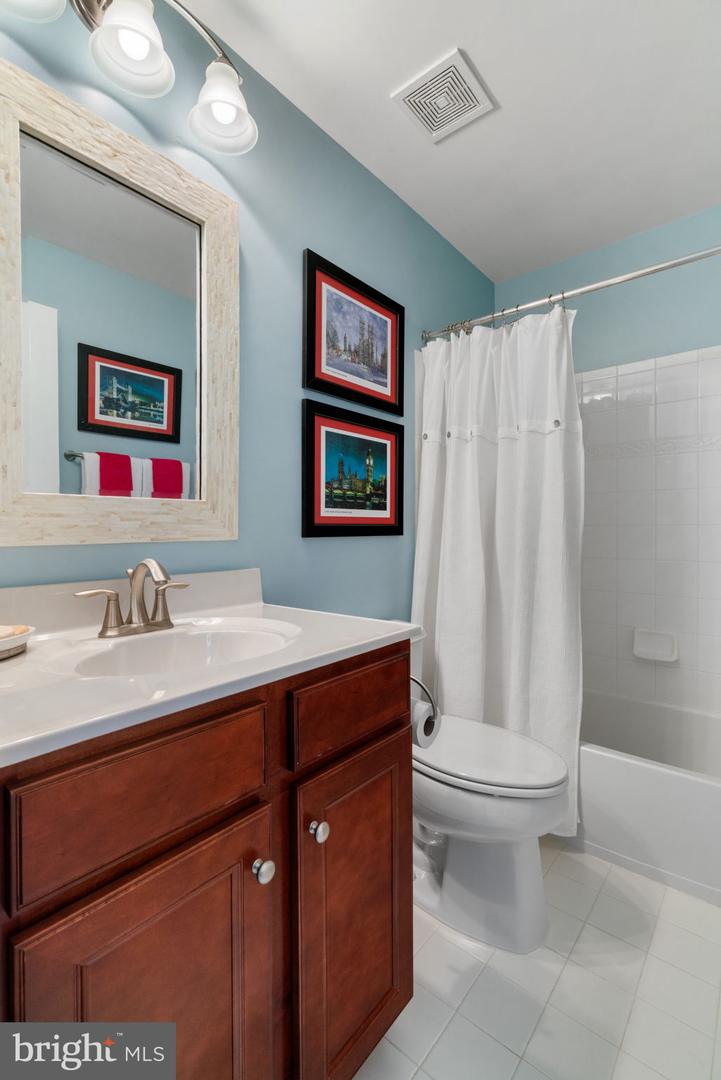 34 BELLA VISTA CT, STAFFORD, Virginia 22554, 5 Bedrooms Bedrooms, ,4 BathroomsBathrooms,Residential,For sale,34 BELLA VISTA CT,VAST2046372 MLS # VAST2046372