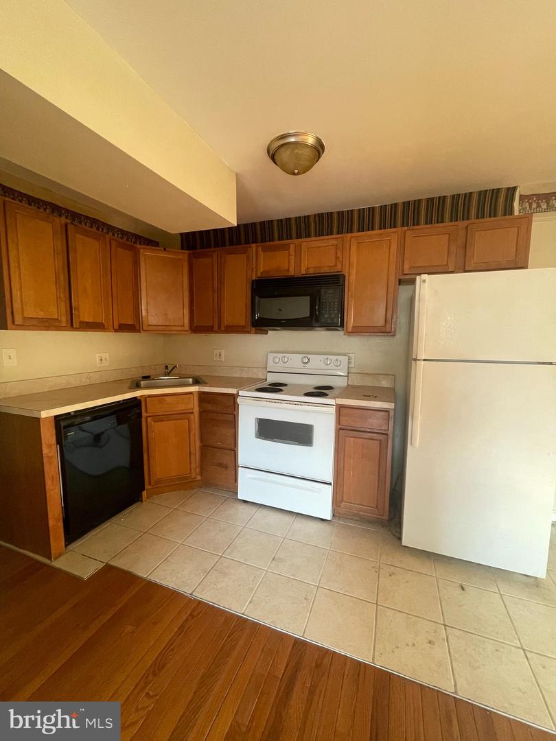 612 EASTERN AVE NE #103, WASHINGTON, District Of Columbia 20019, 2 Bedrooms Bedrooms, ,2 BathroomsBathrooms,Residential,For sale,612 EASTERN AVE NE #103,DCDC2247302 MLS # DCDC2247302