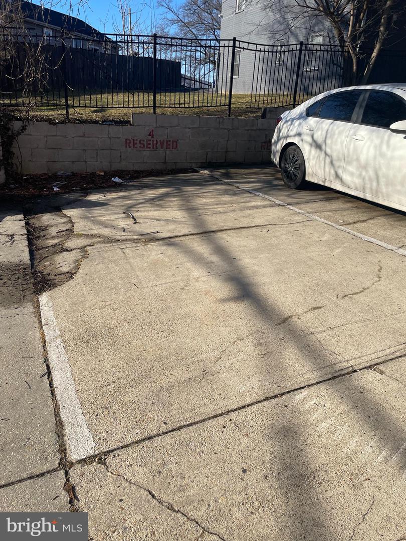 612 EASTERN AVE NE #103, WASHINGTON, District Of Columbia 20019, 2 Bedrooms Bedrooms, ,2 BathroomsBathrooms,Residential,For sale,612 EASTERN AVE NE #103,DCDC2247302 MLS # DCDC2247302