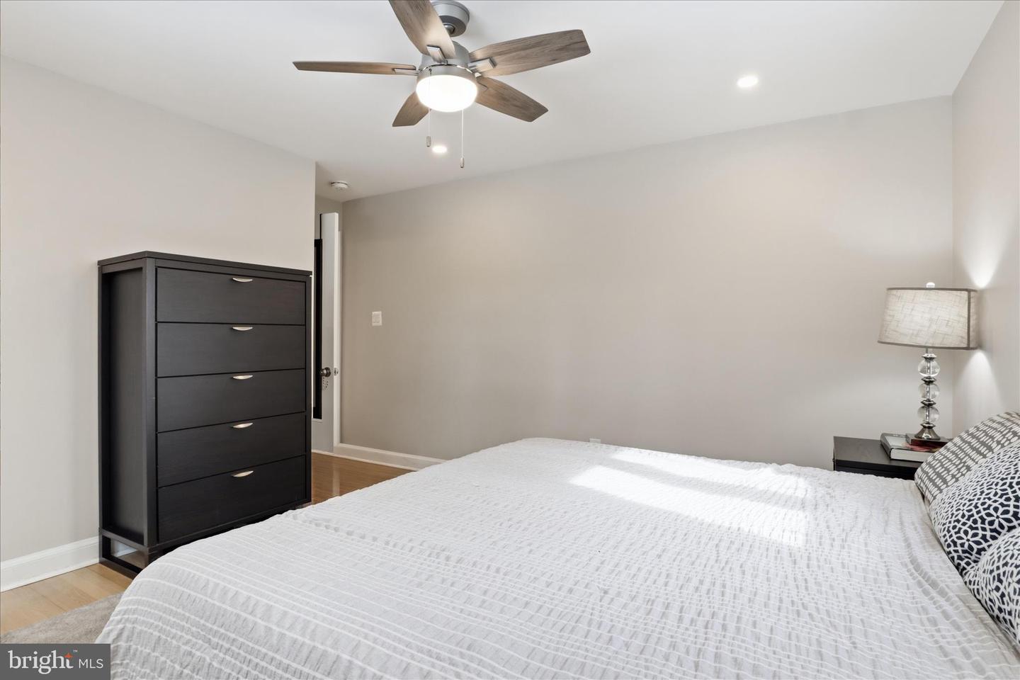 ANNANDALE, Virginia 22003, 4 Bedrooms Bedrooms, ,2 BathroomsBathrooms,Residential,For sale,VAFX2292328 MLS # VAFX2292328