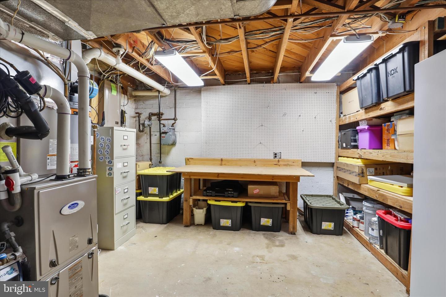 ANNANDALE, Virginia 22003, 4 Bedrooms Bedrooms, ,2 BathroomsBathrooms,Residential,For sale,VAFX2292328 MLS # VAFX2292328