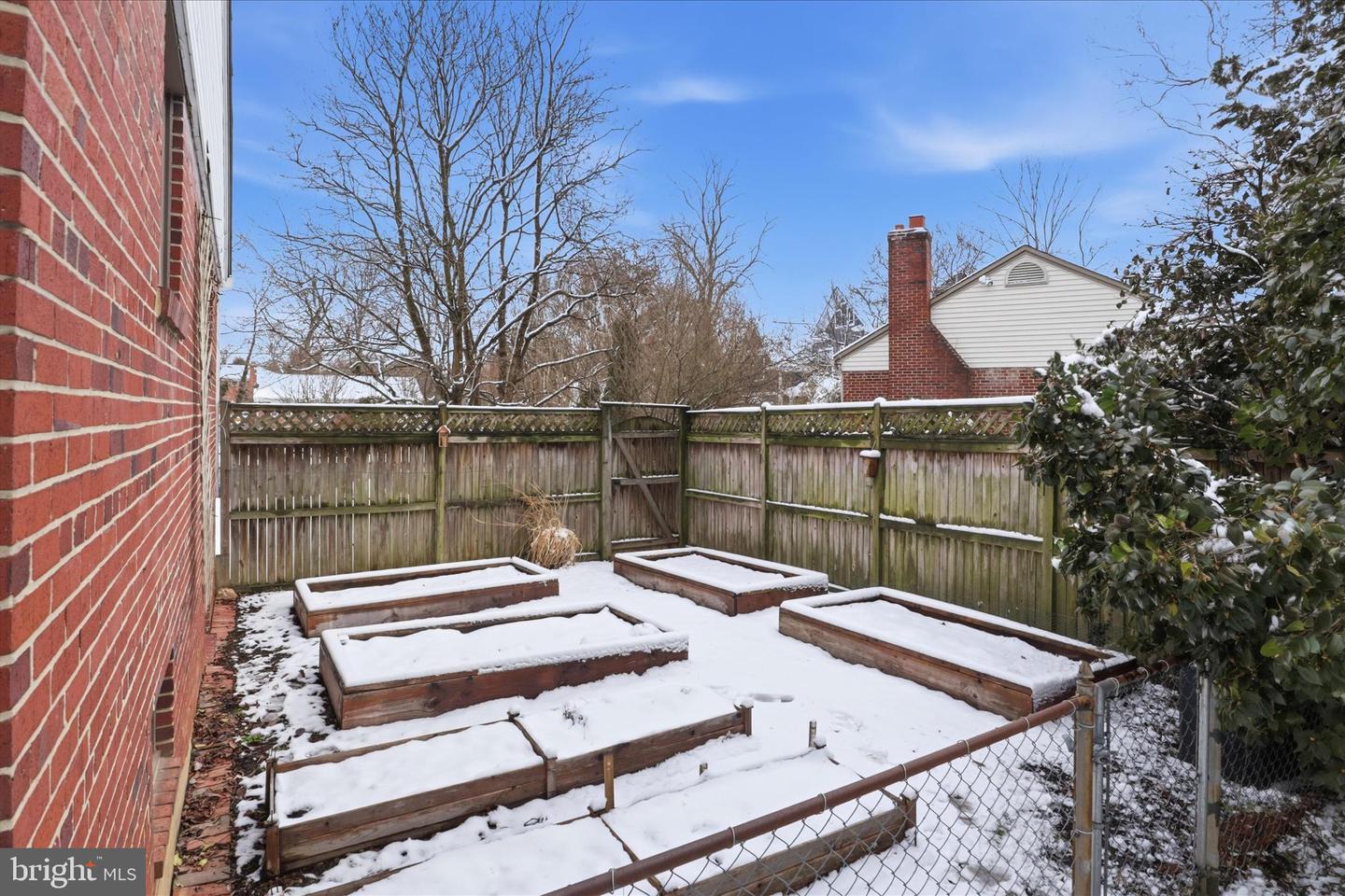 ANNANDALE, Virginia 22003, 4 Bedrooms Bedrooms, ,2 BathroomsBathrooms,Residential,For sale,VAFX2292328 MLS # VAFX2292328