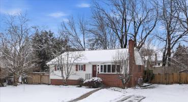 ANNANDALE, Virginia 22003, 4 Bedrooms Bedrooms, ,2 BathroomsBathrooms,Residential,For sale,VAFX2292328 MLS # VAFX2292328