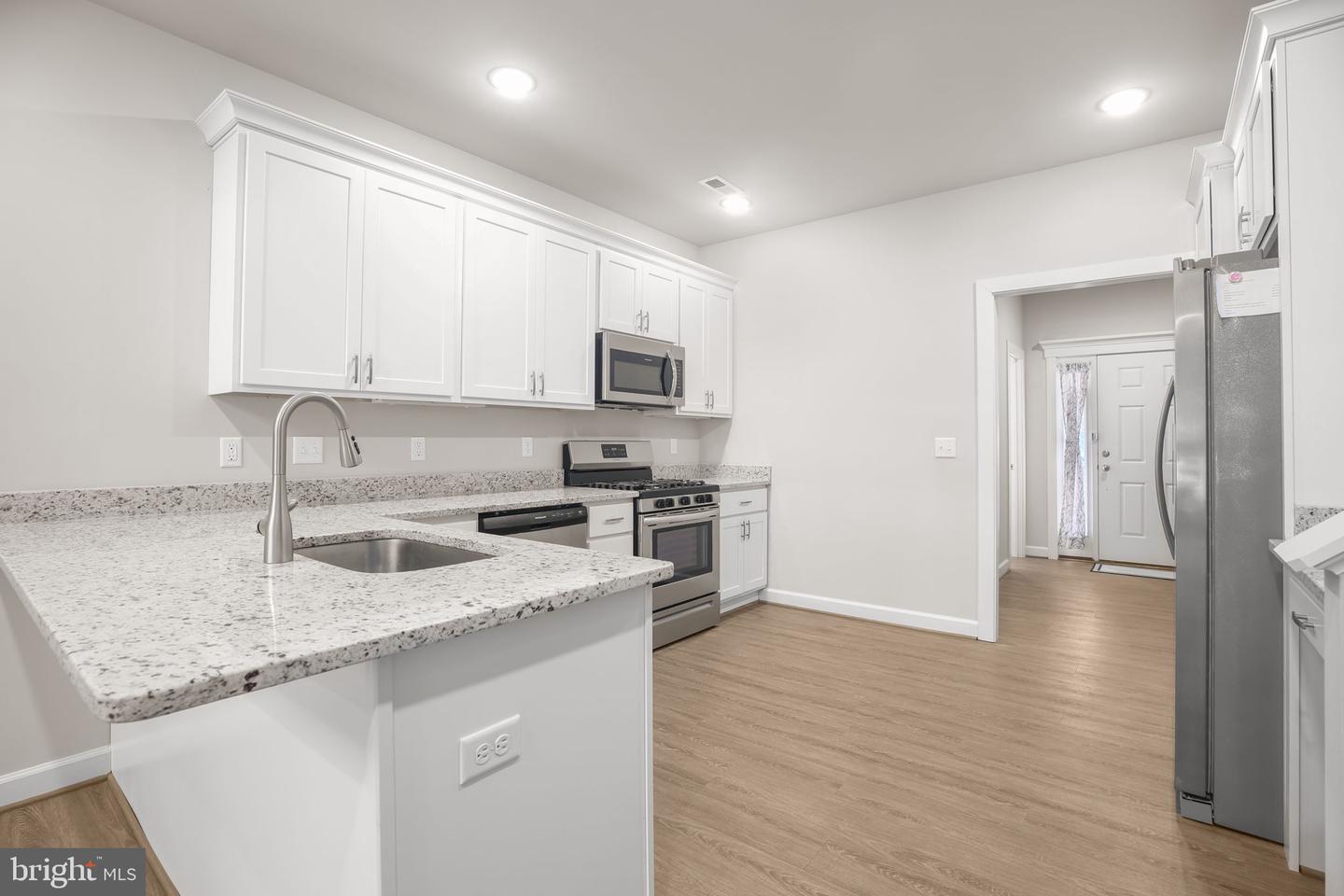 5711 FINLEY ROSE CT, FREDERICKSBURG, Virginia 22407, 3 Bedrooms Bedrooms, ,2 BathroomsBathrooms,Residential,For sale,5711 FINLEY ROSE CT,VASP2039522 MLS # VASP2039522