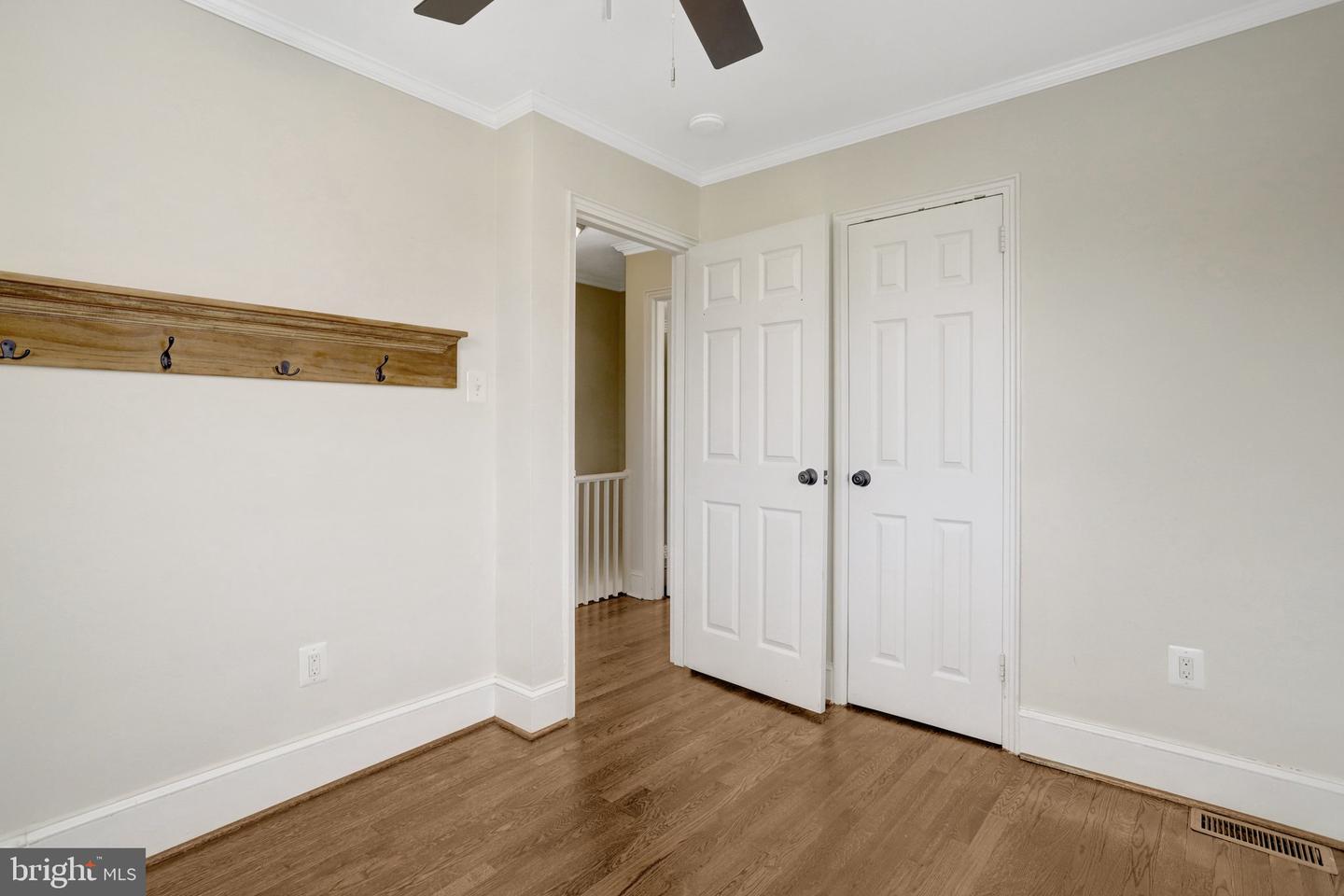 527 DUNCAN AVE, ALEXANDRIA, Virginia 22301, 2 Bedrooms Bedrooms, ,1 BathroomBathrooms,Residential,For sale,527 DUNCAN AVE,VAAX2054458 MLS # VAAX2054458