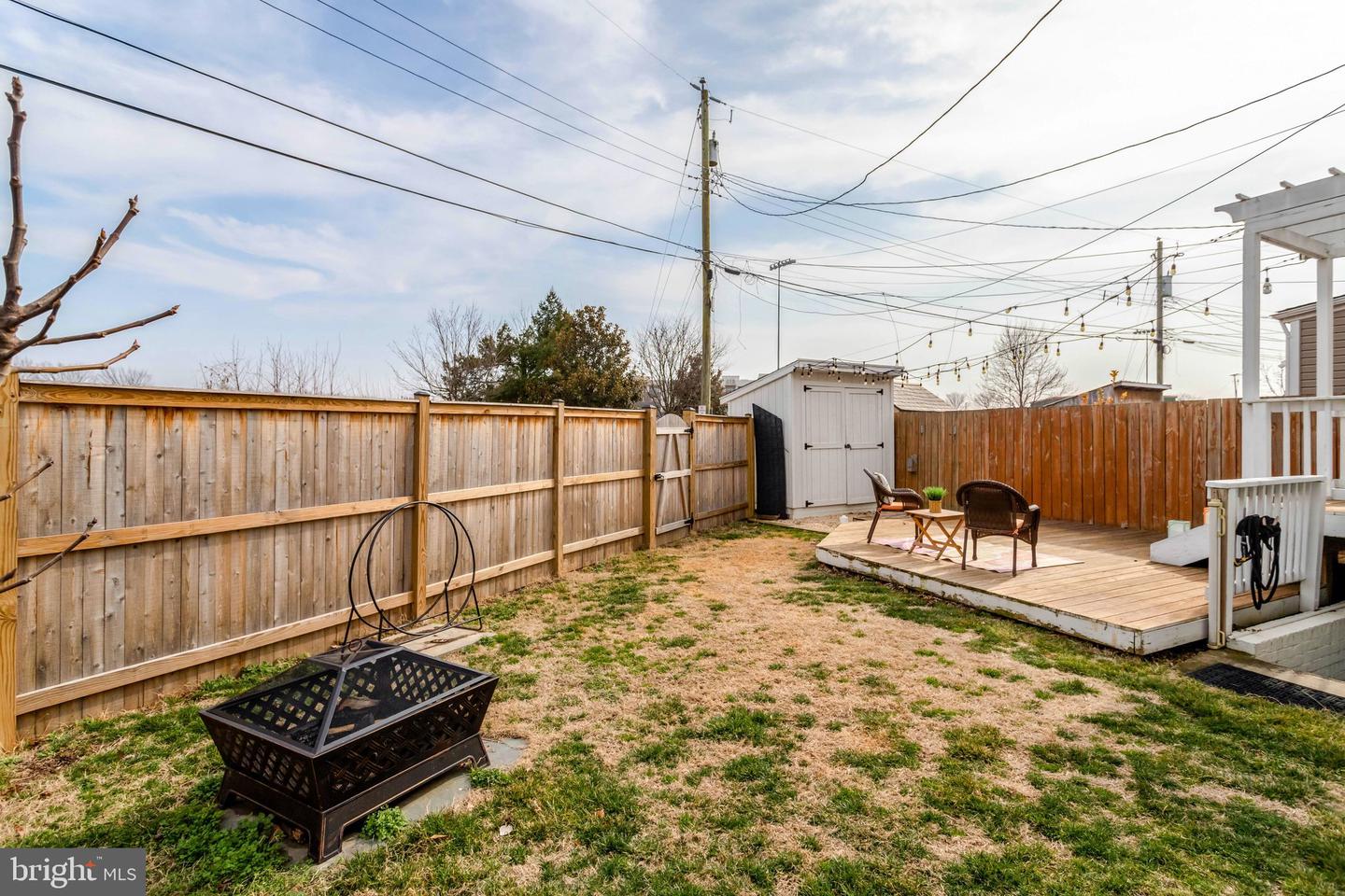 527 DUNCAN AVE, ALEXANDRIA, Virginia 22301, 2 Bedrooms Bedrooms, ,1 BathroomBathrooms,Residential,For sale,527 DUNCAN AVE,VAAX2054458 MLS # VAAX2054458