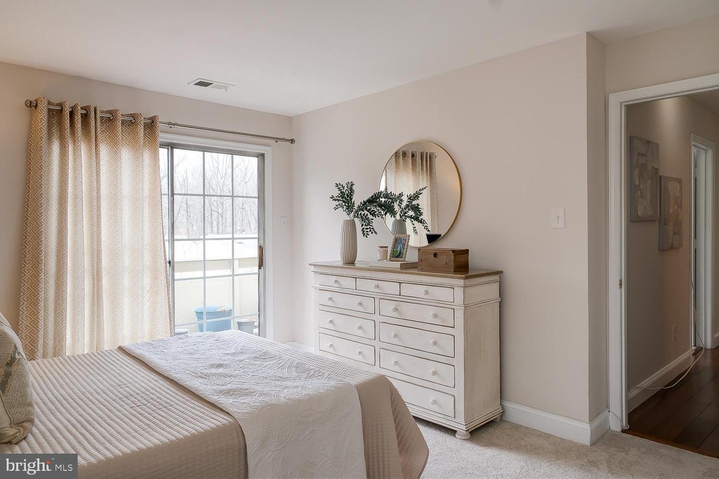 2224 SPRINGWOOD DR #J, RESTON, Virginia 20191, 2 Bedrooms Bedrooms, ,1 BathroomBathrooms,Residential,For sale,2224 SPRINGWOOD DR #J,VAFX2292654 MLS # VAFX2292654