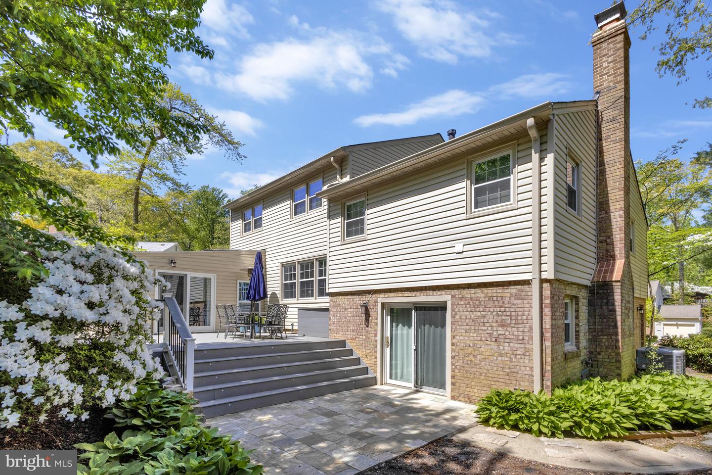 8625 APPLETON CT, ANNANDALE, Virginia 22003, 5 Bedrooms Bedrooms, 17 Rooms Rooms,2 BathroomsBathrooms,Residential,For sale,8625 APPLETON CT,VAFX2292888 MLS # VAFX2292888