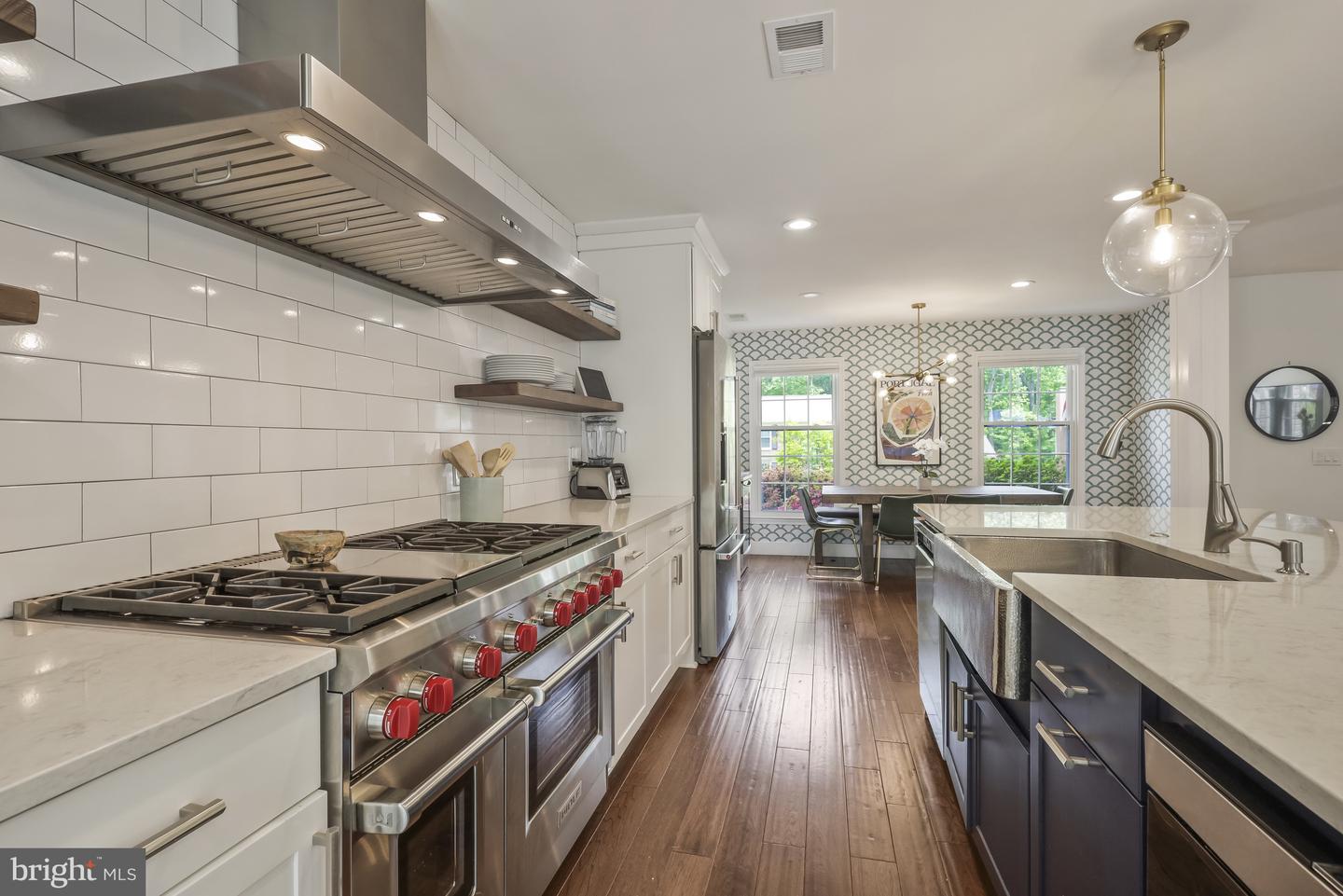 8625 APPLETON CT, ANNANDALE, Virginia 22003, 5 Bedrooms Bedrooms, 17 Rooms Rooms,2 BathroomsBathrooms,Residential,For sale,8625 APPLETON CT,VAFX2292888 MLS # VAFX2292888