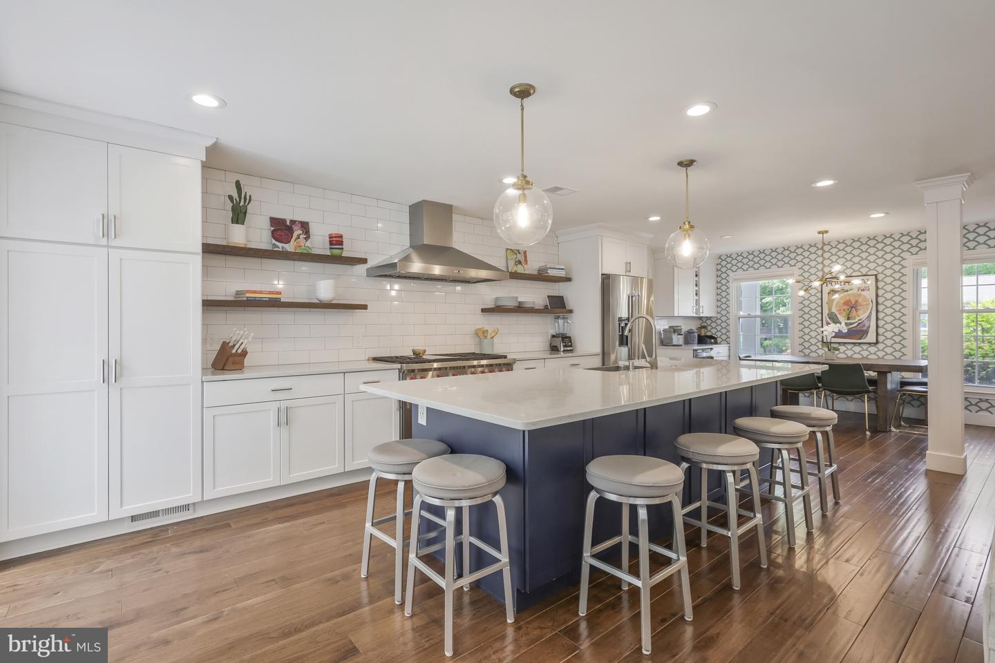 8625 APPLETON CT, ANNANDALE, Virginia 22003, 5 Bedrooms Bedrooms, 17 Rooms Rooms,2 BathroomsBathrooms,Residential,For sale,8625 APPLETON CT,VAFX2292888 MLS # VAFX2292888