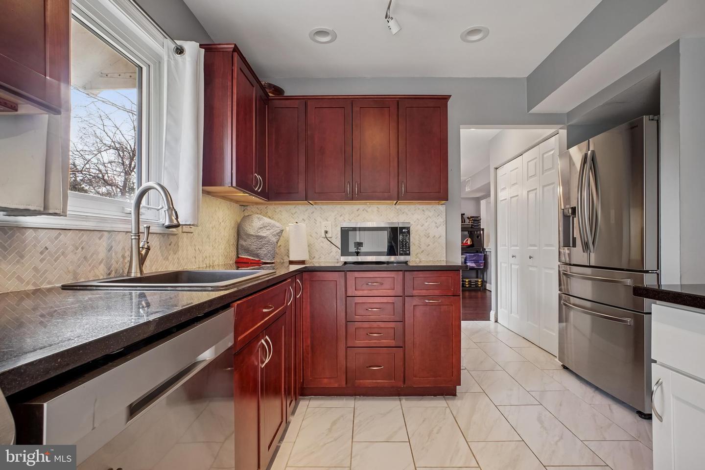 2205 HERMAN CT, HERNDON, Virginia 20170, 4 Bedrooms Bedrooms, ,2 BathroomsBathrooms,Residential,For sale,2205 HERMAN CT,VAFX2292920 MLS # VAFX2292920