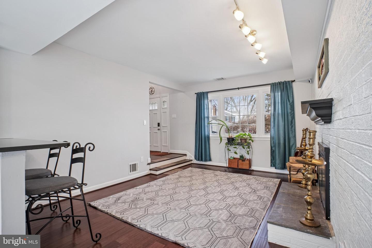 2205 HERMAN CT, HERNDON, Virginia 20170, 4 Bedrooms Bedrooms, ,2 BathroomsBathrooms,Residential,For sale,2205 HERMAN CT,VAFX2292920 MLS # VAFX2292920