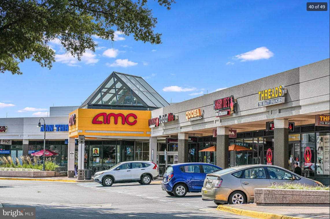 2205 HERMAN CT, HERNDON, Virginia 20170, 4 Bedrooms Bedrooms, ,2 BathroomsBathrooms,Residential,For sale,2205 HERMAN CT,VAFX2292920 MLS # VAFX2292920