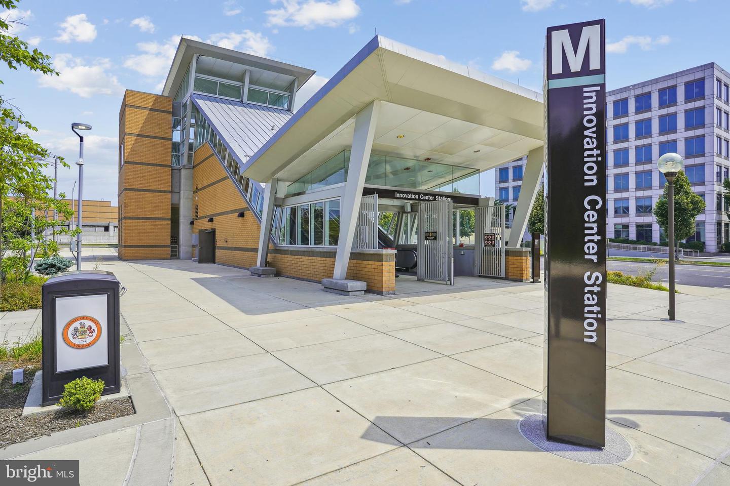 2205 HERMAN CT, HERNDON, Virginia 20170, 4 Bedrooms Bedrooms, ,2 BathroomsBathrooms,Residential,For sale,2205 HERMAN CT,VAFX2292920 MLS # VAFX2292920