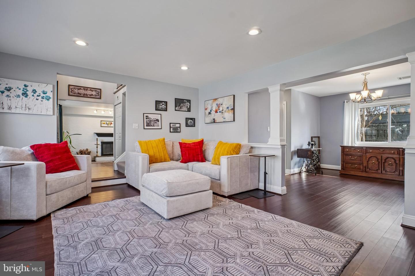 2205 HERMAN CT, HERNDON, Virginia 20170, 4 Bedrooms Bedrooms, ,2 BathroomsBathrooms,Residential,For sale,2205 HERMAN CT,VAFX2292920 MLS # VAFX2292920