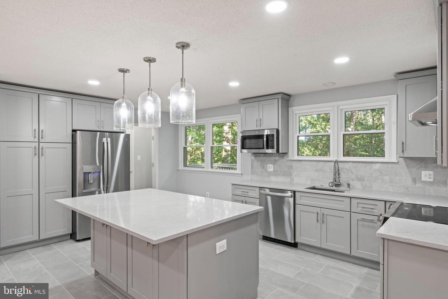 STAFFORD, Virginia 22554, 5 Bedrooms Bedrooms, 14 Rooms Rooms,3 BathroomsBathrooms,Residential,For sale,VAST2046470 MLS # VAST2046470