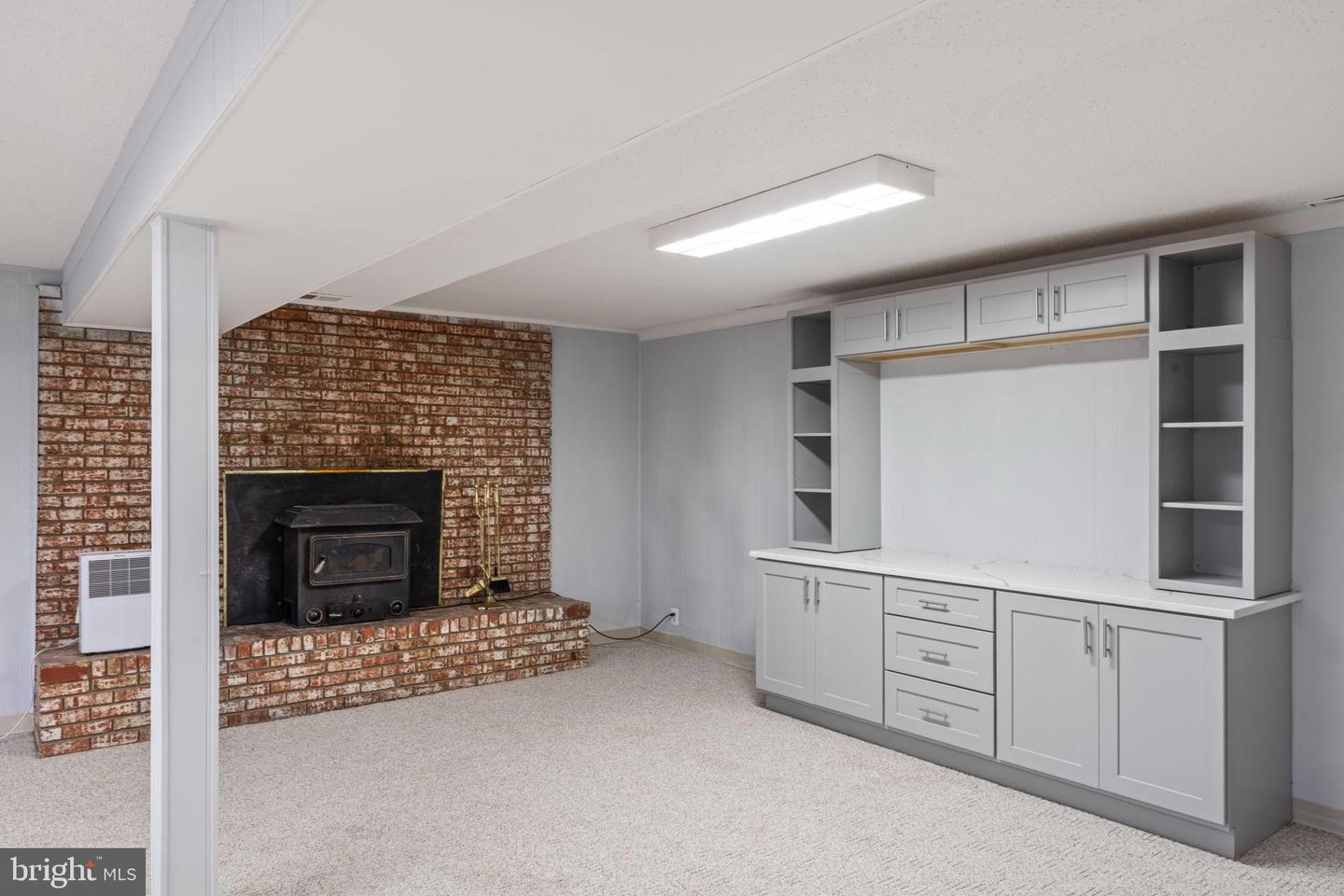 STAFFORD, Virginia 22554, 5 Bedrooms Bedrooms, 14 Rooms Rooms,3 BathroomsBathrooms,Residential,For sale,VAST2046470 MLS # VAST2046470