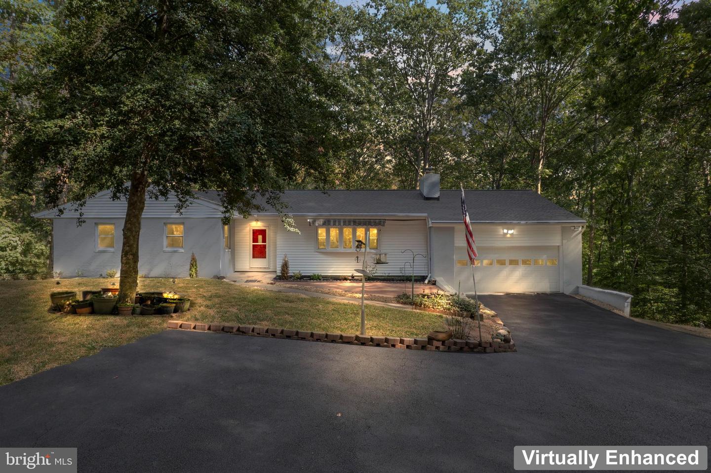 STAFFORD, Virginia 22554, 5 Bedrooms Bedrooms, 14 Rooms Rooms,3 BathroomsBathrooms,Residential,For sale,VAST2046470 MLS # VAST2046470