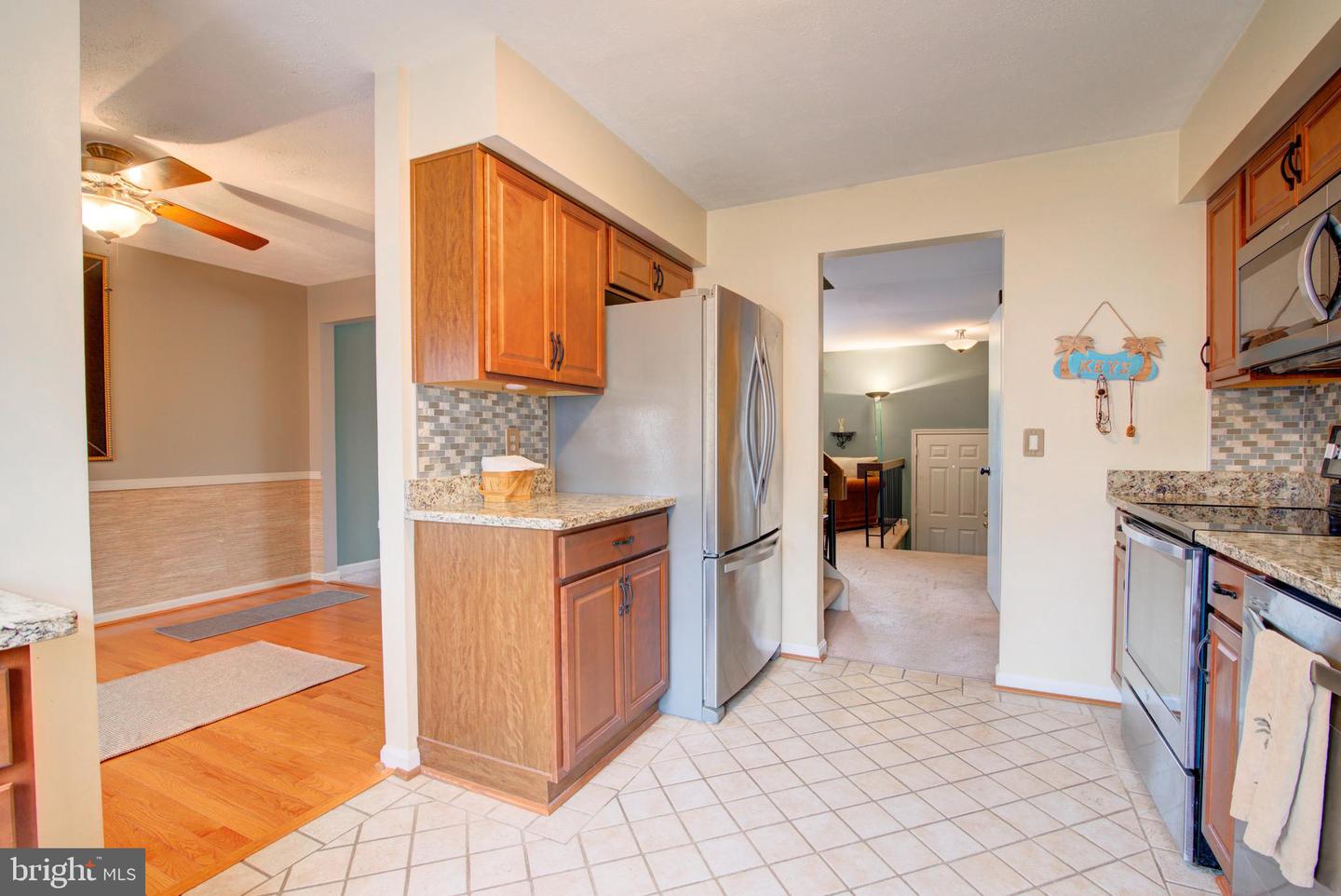 3346 OAKSHADE CT, FAIRFAX, Virginia 22033, 3 Bedrooms Bedrooms, ,3 BathroomsBathrooms,Residential,For sale,3346 OAKSHADE CT,VAFX2293018 MLS # VAFX2293018