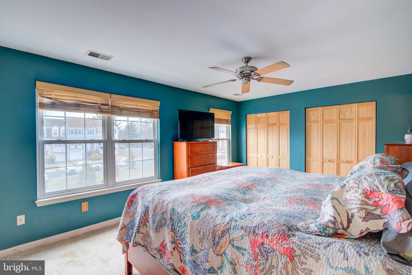 3346 OAKSHADE CT, FAIRFAX, Virginia 22033, 3 Bedrooms Bedrooms, ,3 BathroomsBathrooms,Residential,For sale,3346 OAKSHADE CT,VAFX2293018 MLS # VAFX2293018