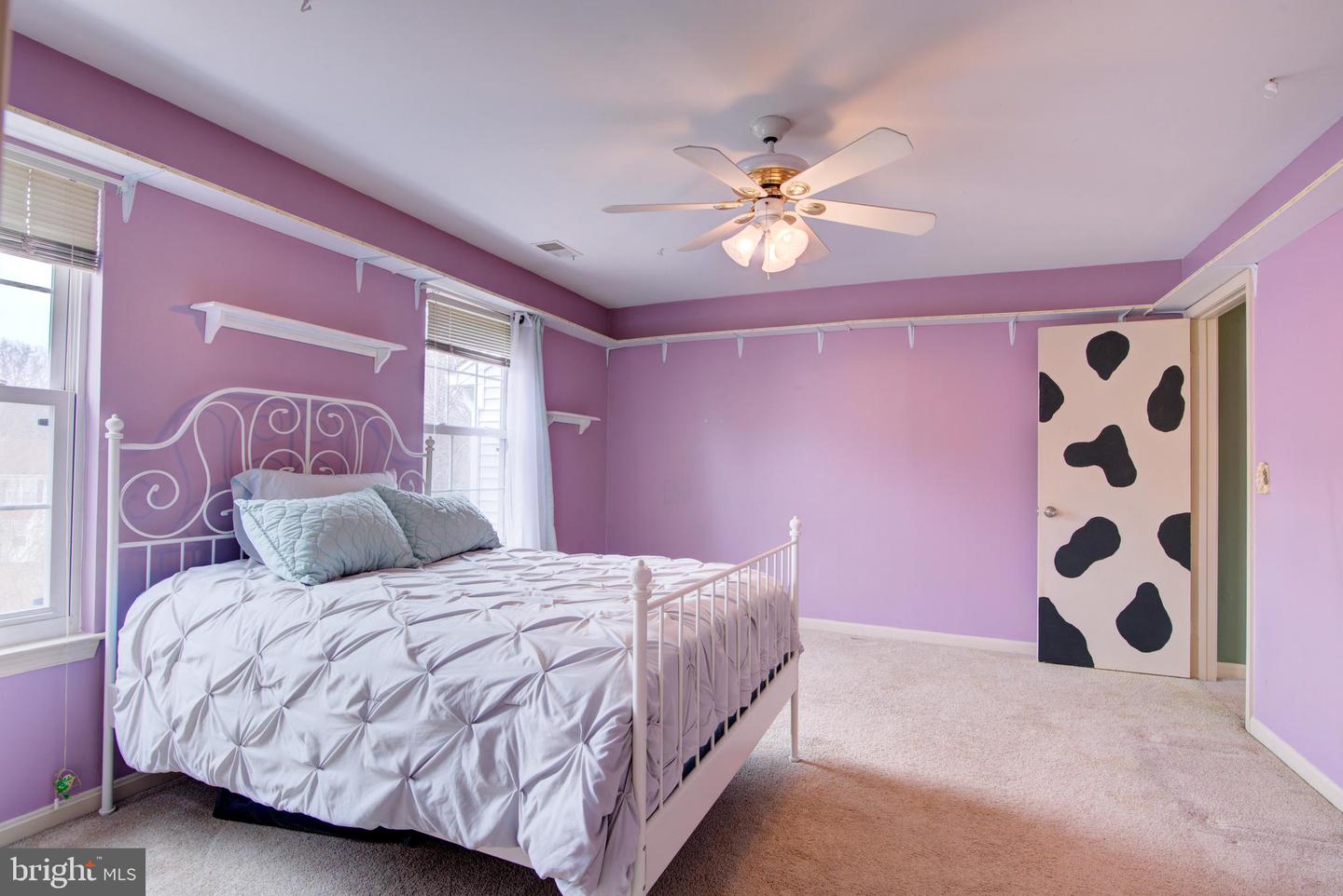 3346 OAKSHADE CT, FAIRFAX, Virginia 22033, 3 Bedrooms Bedrooms, ,3 BathroomsBathrooms,Residential,For sale,3346 OAKSHADE CT,VAFX2293018 MLS # VAFX2293018