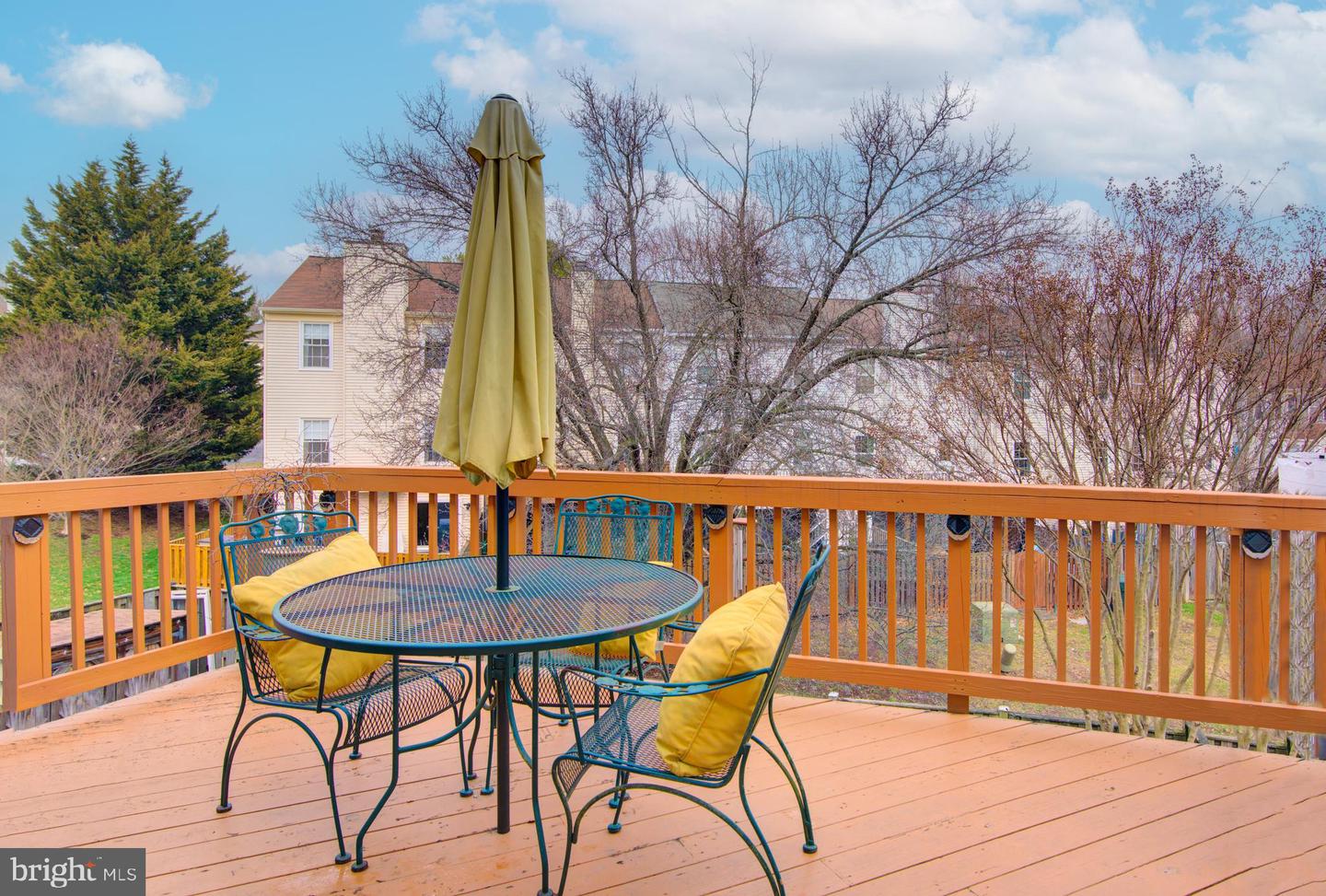 3346 OAKSHADE CT, FAIRFAX, Virginia 22033, 3 Bedrooms Bedrooms, ,3 BathroomsBathrooms,Residential,For sale,3346 OAKSHADE CT,VAFX2293018 MLS # VAFX2293018