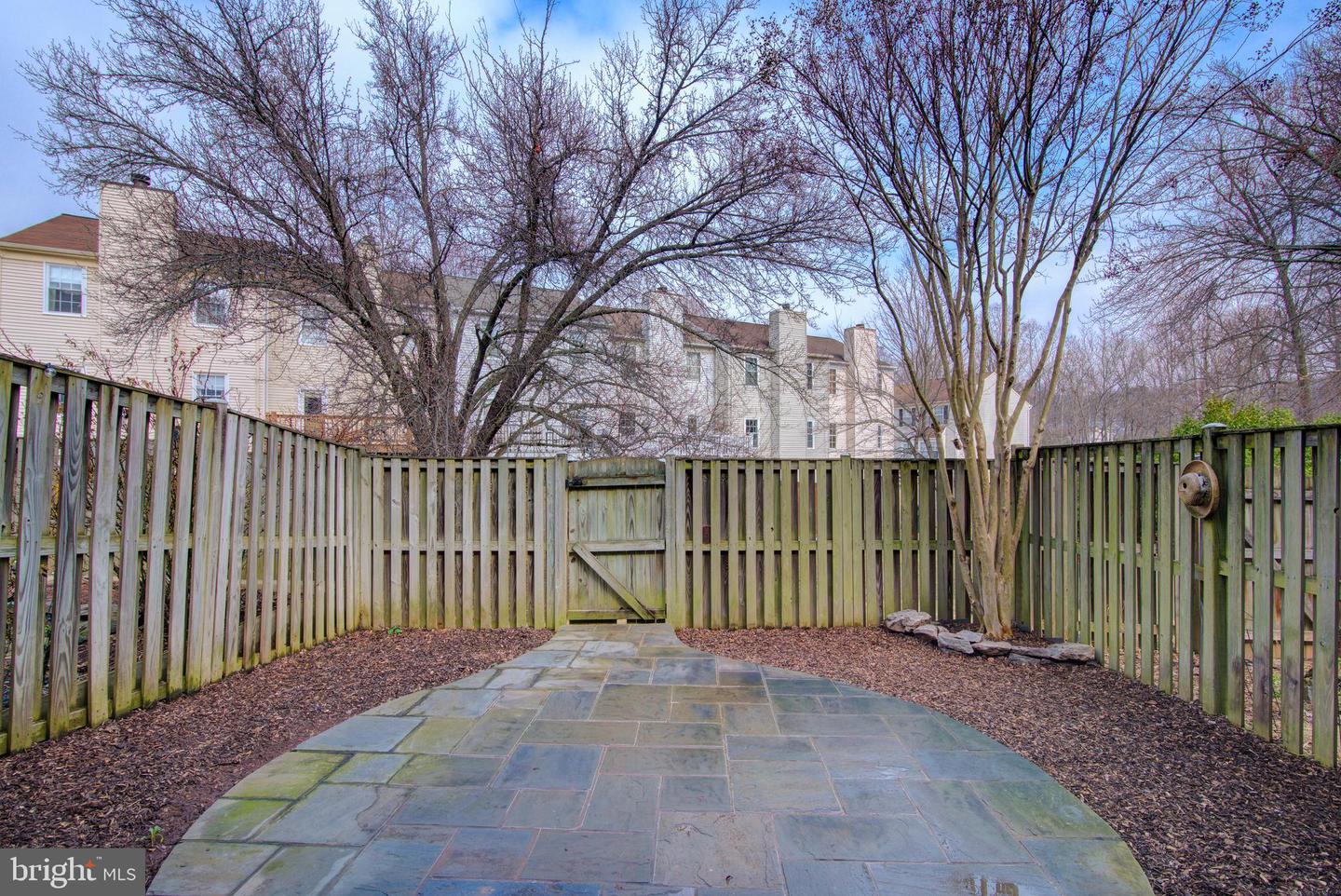 3346 OAKSHADE CT, FAIRFAX, Virginia 22033, 3 Bedrooms Bedrooms, ,3 BathroomsBathrooms,Residential,For sale,3346 OAKSHADE CT,VAFX2293018 MLS # VAFX2293018