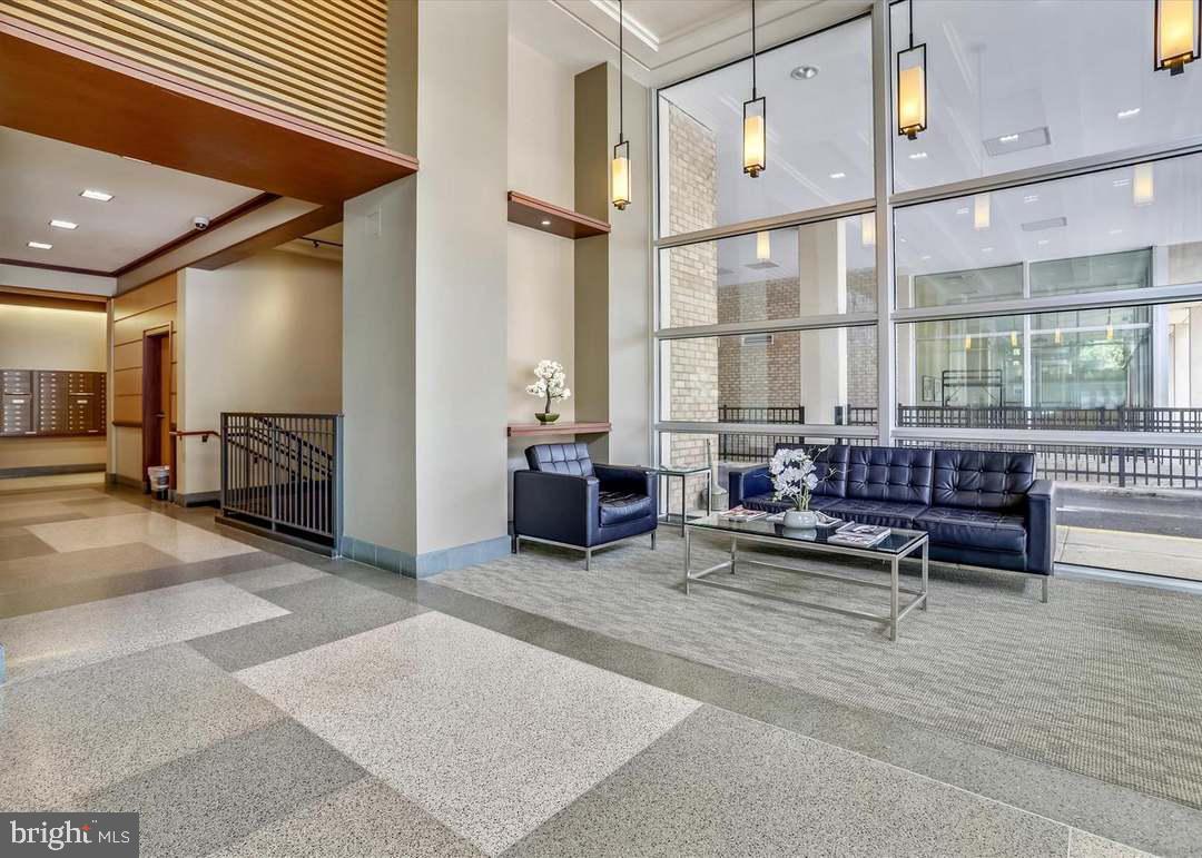 4600 S FOUR MILE RUN DR #1203, ARLINGTON, Virginia 22204, 3 Bedrooms Bedrooms, ,2 BathroomsBathrooms,Residential,For sale,4600 S FOUR MILE RUN DR #1203,VAAR2069368 MLS # VAAR2069368