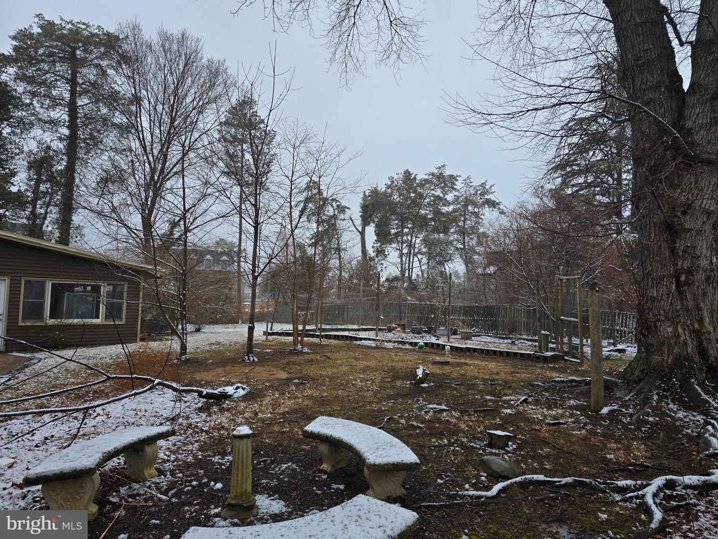 1616 CHAIN BRIDGE RD, MCLEAN, Virginia 22101, 3 Bedrooms Bedrooms, ,2 BathroomsBathrooms,Residential,For sale,1616 CHAIN BRIDGE RD,VAFX2293062 MLS # VAFX2293062