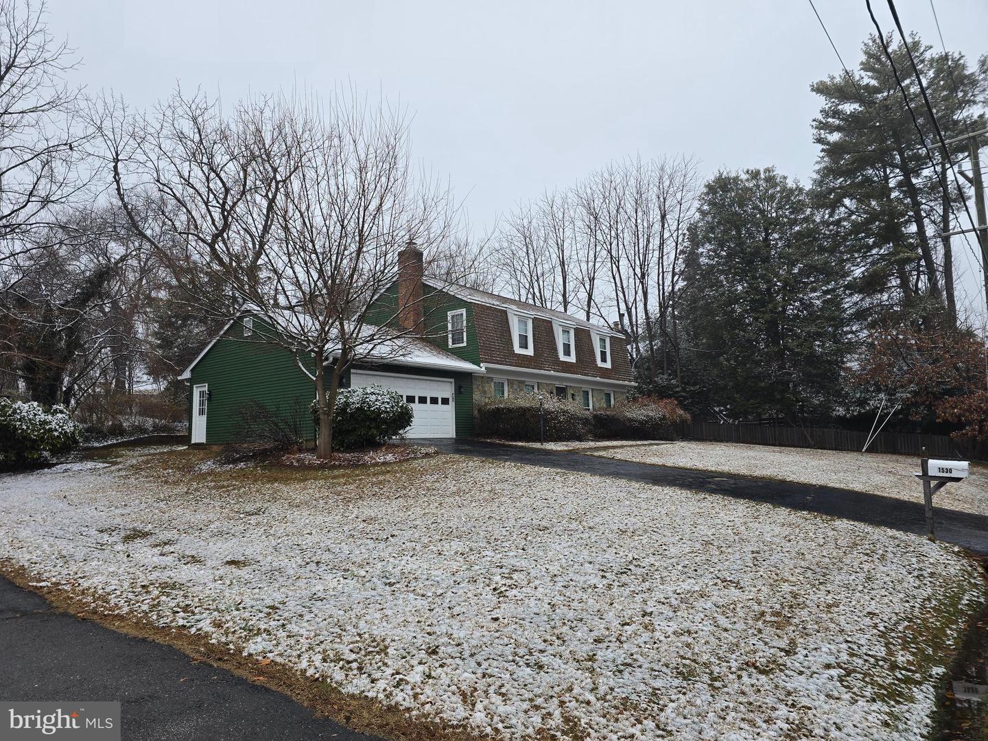 1530 PATHFINDER LN, MCLEAN, Virginia 22101, 4 Bedrooms Bedrooms, ,2 BathroomsBathrooms,Residential,For sale,1530 PATHFINDER LN,VAFX2293066 MLS # VAFX2293066