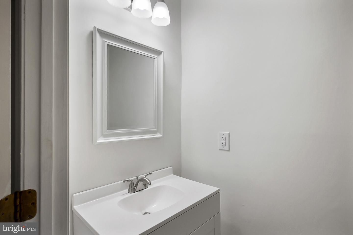 153 BUCKINGHAM DR, STEPHENS CITY, Virginia 22655, 3 Bedrooms Bedrooms, ,1 BathroomBathrooms,Residential,For sale,153 BUCKINGHAM DR,VAFV2039812 MLS # VAFV2039812