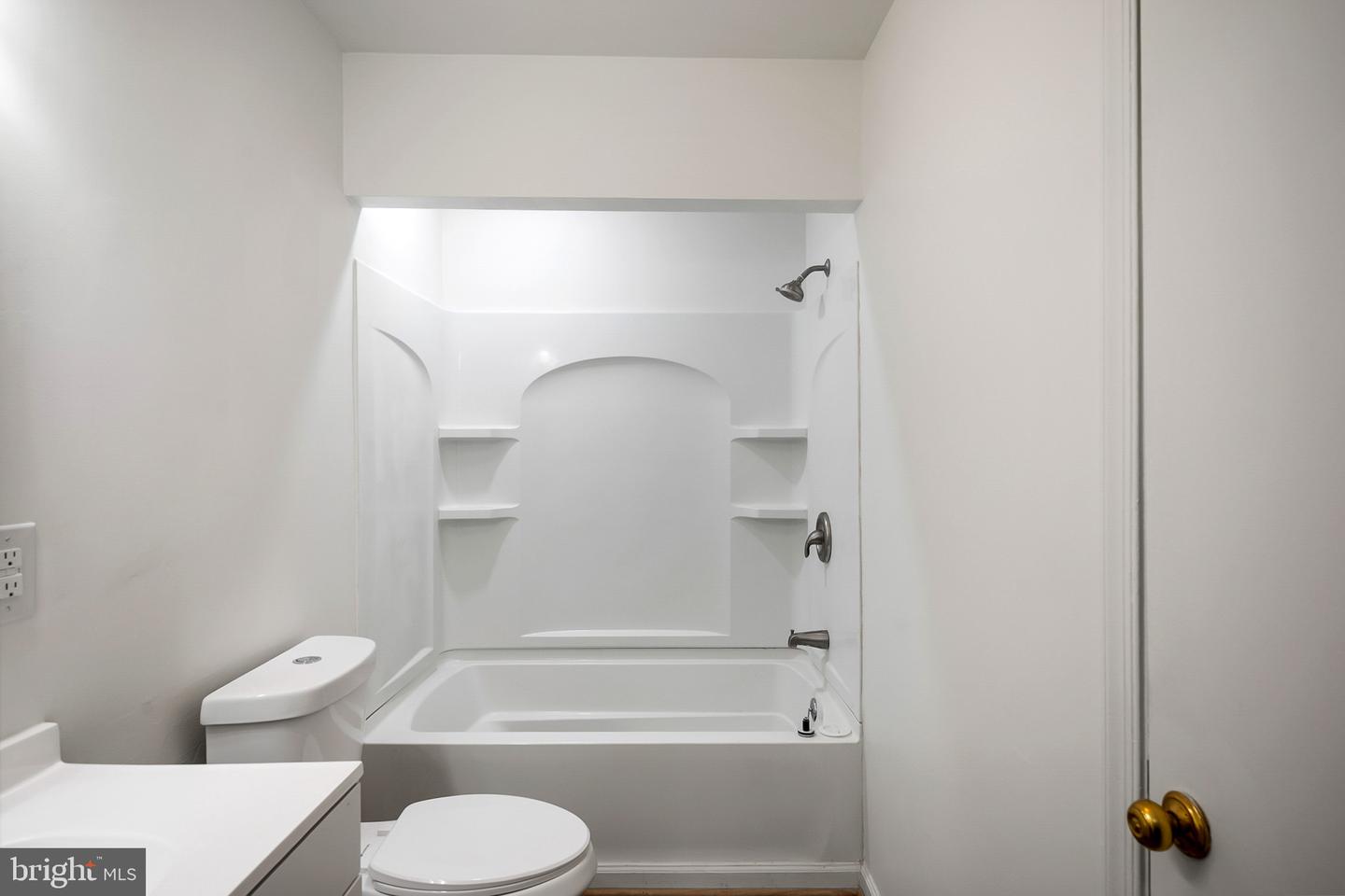 153 BUCKINGHAM DR, STEPHENS CITY, Virginia 22655, 3 Bedrooms Bedrooms, ,1 BathroomBathrooms,Residential,For sale,153 BUCKINGHAM DR,VAFV2039812 MLS # VAFV2039812