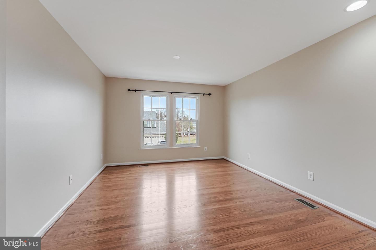 20721 SWEETAIR CT, ASHBURN, Virginia 20147, 4 Bedrooms Bedrooms, ,3 BathroomsBathrooms,Residential,For sale,20721 SWEETAIR CT,VALO2116910 MLS # VALO2116910