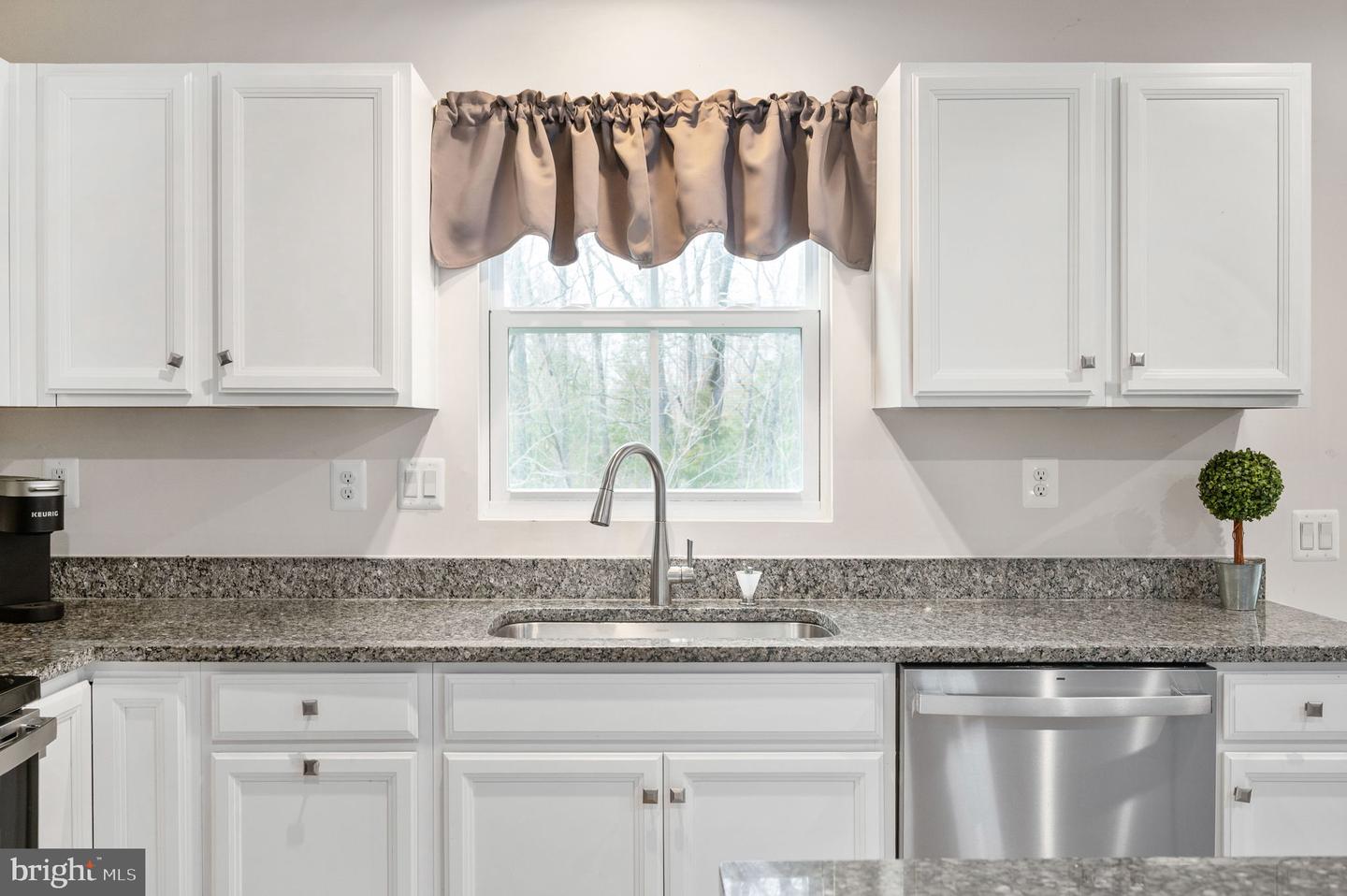 11188 EMERALD DR, KING GEORGE, Virginia 22485, 3 Bedrooms Bedrooms, ,2 BathroomsBathrooms,Residential,For sale,11188 EMERALD DR,VAKG2007688 MLS # VAKG2007688