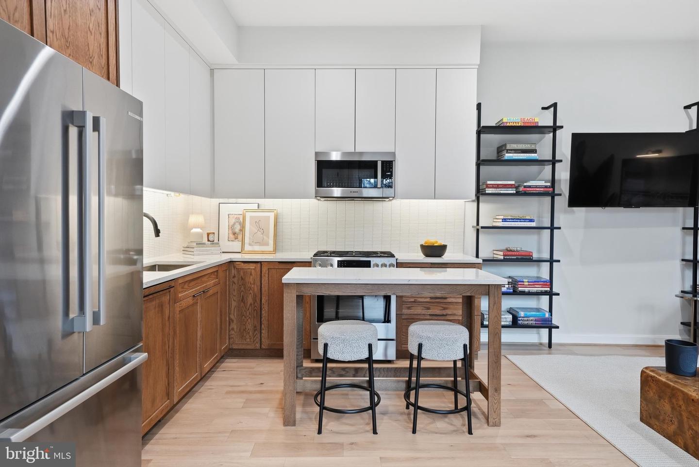 2525 PENNSYLVANIA AVE NW #301, WASHINGTON, District Of Columbia 20037, 2 Bedrooms Bedrooms, ,1 BathroomBathrooms,Residential,For sale,2525 PENNSYLVANIA AVE NW #301,DCDC2248218 MLS # DCDC2248218