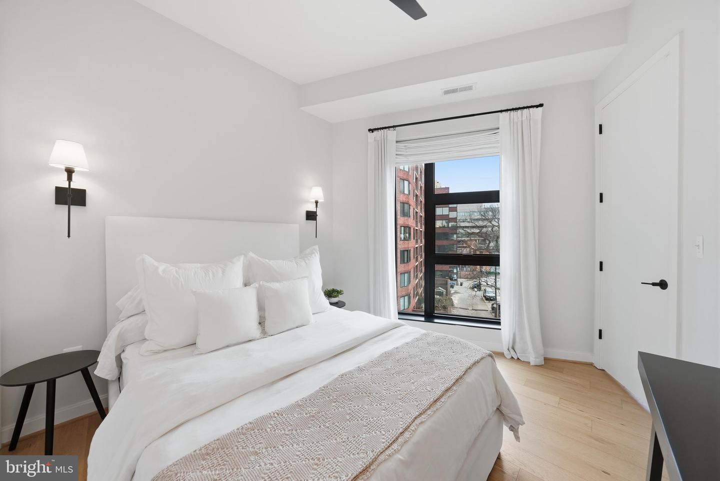 2525 PENNSYLVANIA AVE NW #301, WASHINGTON, District Of Columbia 20037, 2 Bedrooms Bedrooms, ,1 BathroomBathrooms,Residential,For sale,2525 PENNSYLVANIA AVE NW #301,DCDC2248218 MLS # DCDC2248218