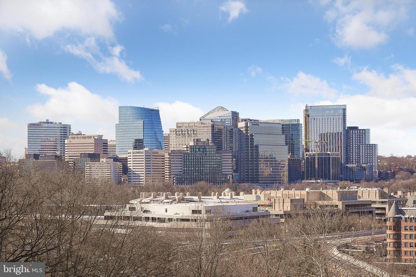 2525 PENNSYLVANIA AVE NW #301, WASHINGTON, District Of Columbia 20037, 2 Bedrooms Bedrooms, ,1 BathroomBathrooms,Residential,For sale,2525 PENNSYLVANIA AVE NW #301,DCDC2248218 MLS # DCDC2248218