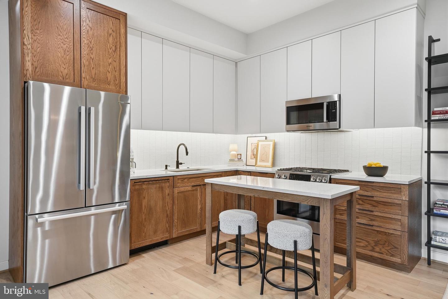 2525 PENNSYLVANIA AVE NW #301, WASHINGTON, District Of Columbia 20037, 2 Bedrooms Bedrooms, ,1 BathroomBathrooms,Residential,For sale,2525 PENNSYLVANIA AVE NW #301,DCDC2248218 MLS # DCDC2248218