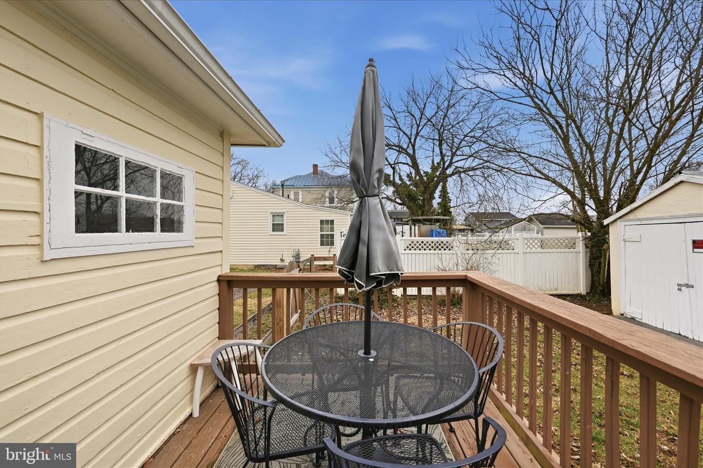 939 WOODLAND AVE, WINCHESTER, Virginia 22601, 2 Bedrooms Bedrooms, ,2 BathroomsBathrooms,Residential,For sale,939 WOODLAND AVE,VAWI2010076 MLS # VAWI2010076