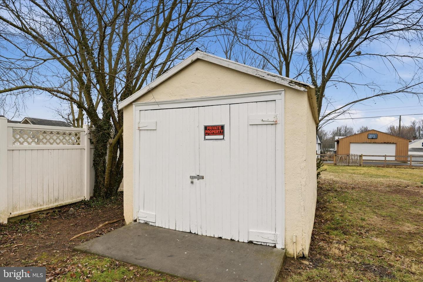 939 WOODLAND AVE, WINCHESTER, Virginia 22601, 2 Bedrooms Bedrooms, ,2 BathroomsBathrooms,Residential,For sale,939 WOODLAND AVE,VAWI2010076 MLS # VAWI2010076