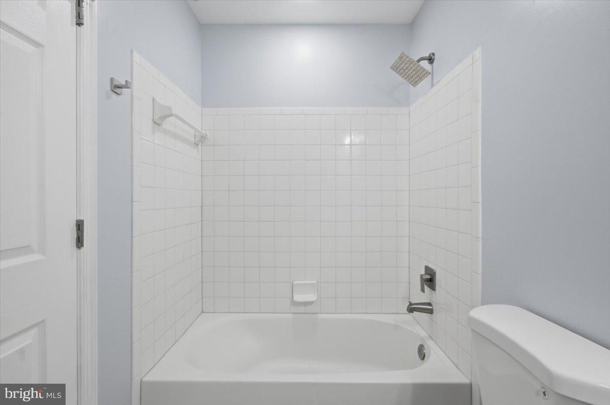 6174 LIBRARY LN, BEALETON, Virginia 22712, 3 Bedrooms Bedrooms, 7 Rooms Rooms,2 BathroomsBathrooms,Residential,For sale,6174 LIBRARY LN,VAFQ2020774 MLS # VAFQ2020774