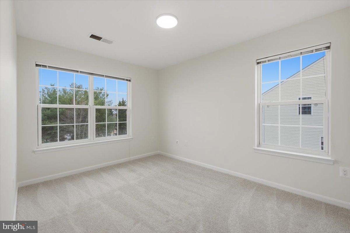 6174 LIBRARY LN, BEALETON, Virginia 22712, 3 Bedrooms Bedrooms, 7 Rooms Rooms,2 BathroomsBathrooms,Residential,For sale,6174 LIBRARY LN,VAFQ2020774 MLS # VAFQ2020774