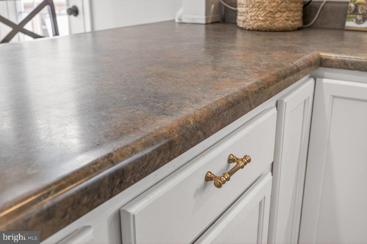 573 POINTE DR, HARRISONBURG, Virginia 22801, 3 Bedrooms Bedrooms, ,2 BathroomsBathrooms,Residential,For sale,573 POINTE DR,VAHC2000566 MLS # VAHC2000566