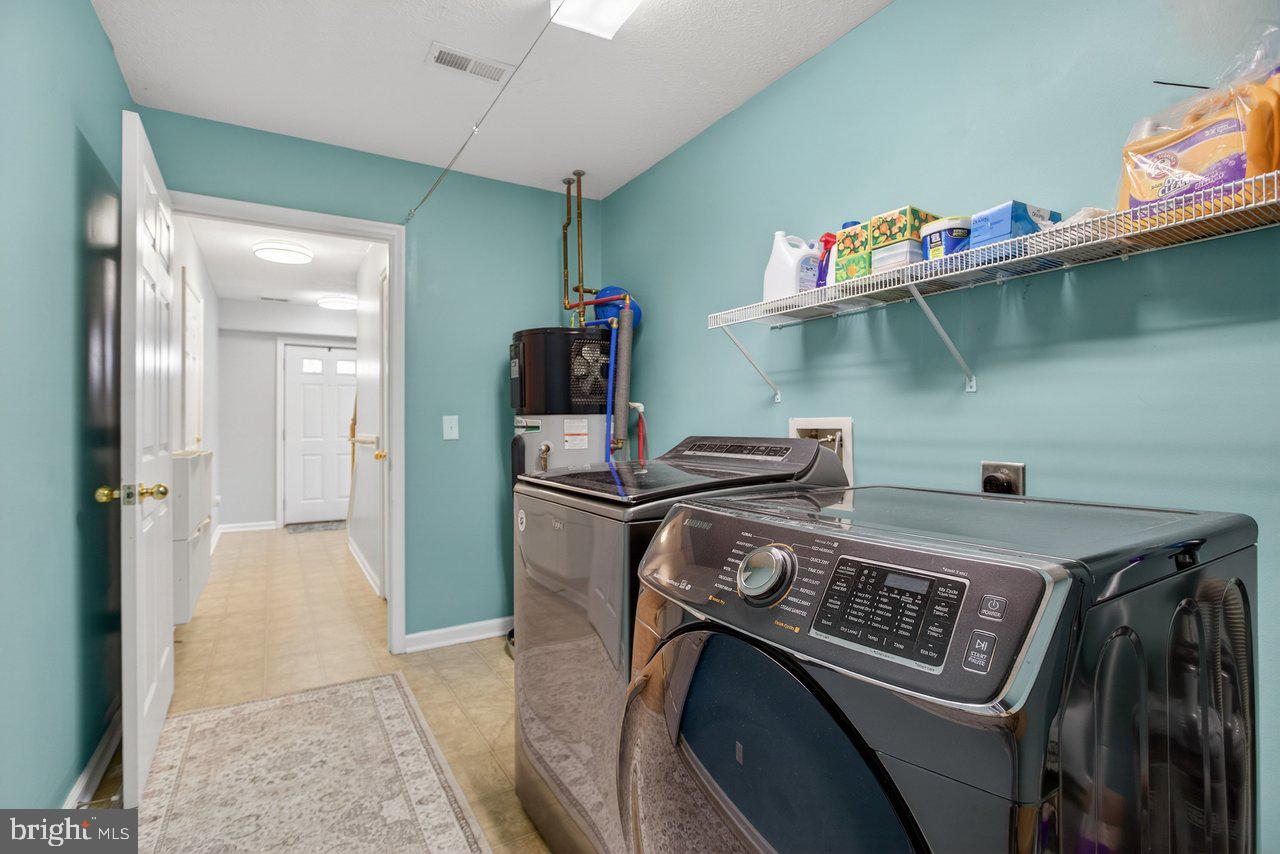 573 POINTE DR, HARRISONBURG, Virginia 22801, 3 Bedrooms Bedrooms, ,2 BathroomsBathrooms,Residential,For sale,573 POINTE DR,VAHC2000566 MLS # VAHC2000566