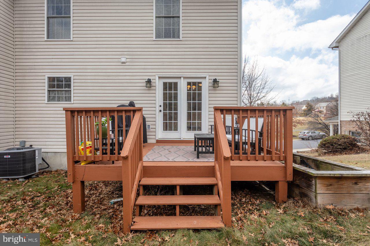 573 POINTE DR, HARRISONBURG, Virginia 22801, 3 Bedrooms Bedrooms, ,2 BathroomsBathrooms,Residential,For sale,573 POINTE DR,VAHC2000566 MLS # VAHC2000566