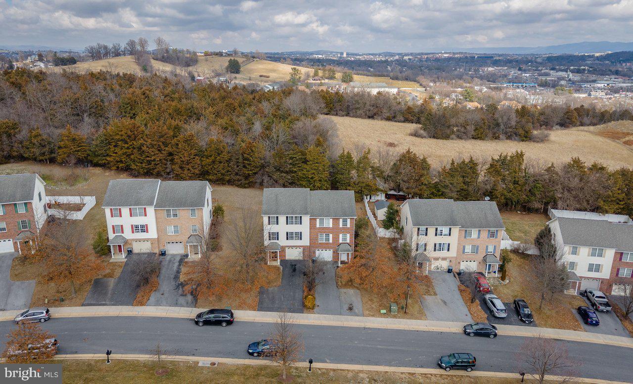 573 POINTE DR, HARRISONBURG, Virginia 22801, 3 Bedrooms Bedrooms, ,2 BathroomsBathrooms,Residential,For sale,573 POINTE DR,VAHC2000566 MLS # VAHC2000566