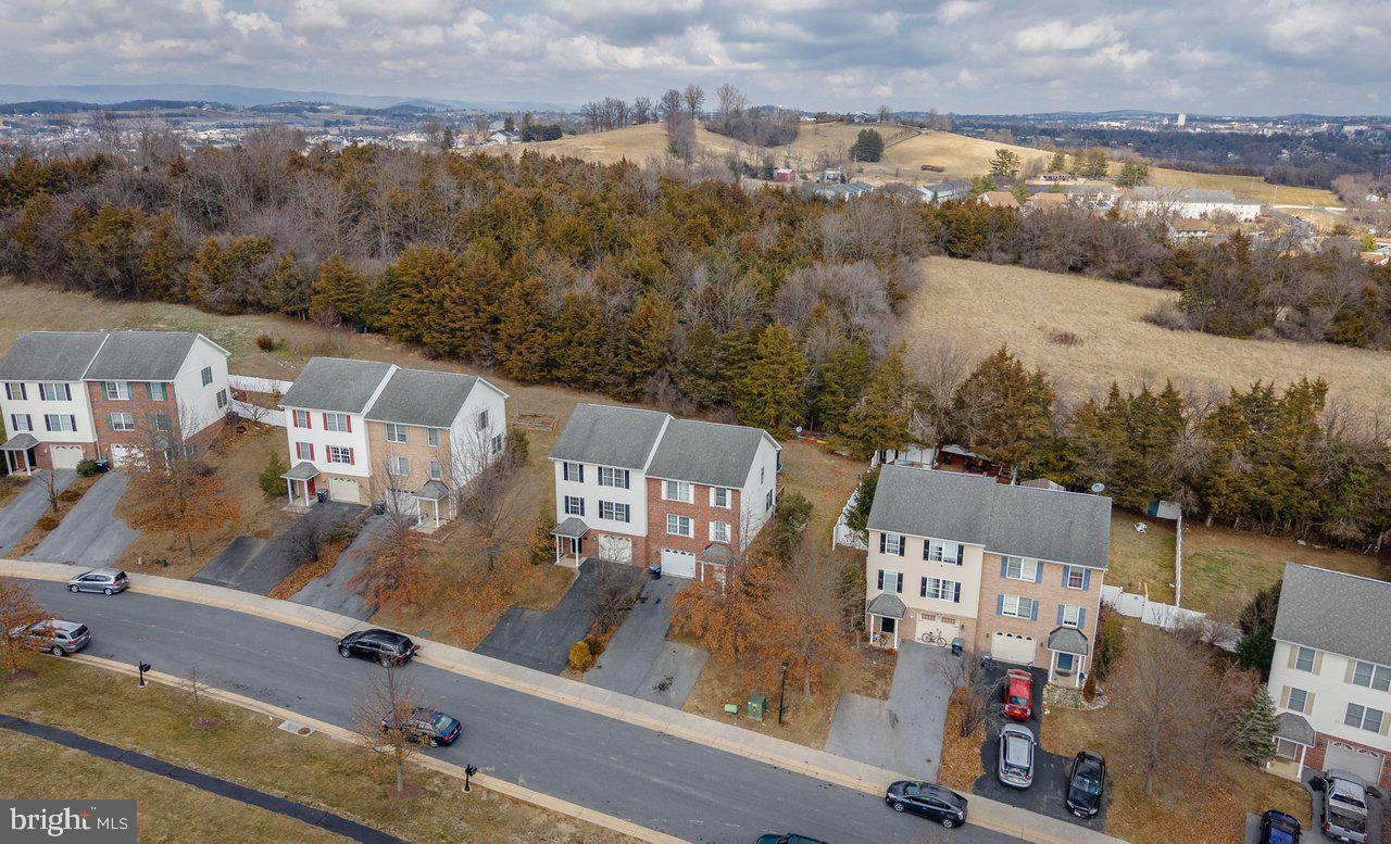 573 POINTE DR, HARRISONBURG, Virginia 22801, 3 Bedrooms Bedrooms, ,2 BathroomsBathrooms,Residential,For sale,573 POINTE DR,VAHC2000566 MLS # VAHC2000566