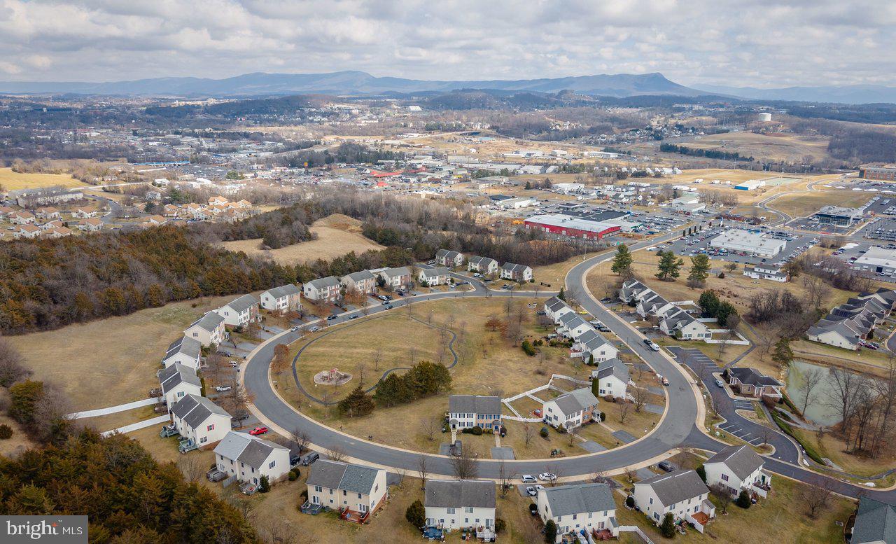 573 POINTE DR, HARRISONBURG, Virginia 22801, 3 Bedrooms Bedrooms, ,2 BathroomsBathrooms,Residential,For sale,573 POINTE DR,VAHC2000566 MLS # VAHC2000566